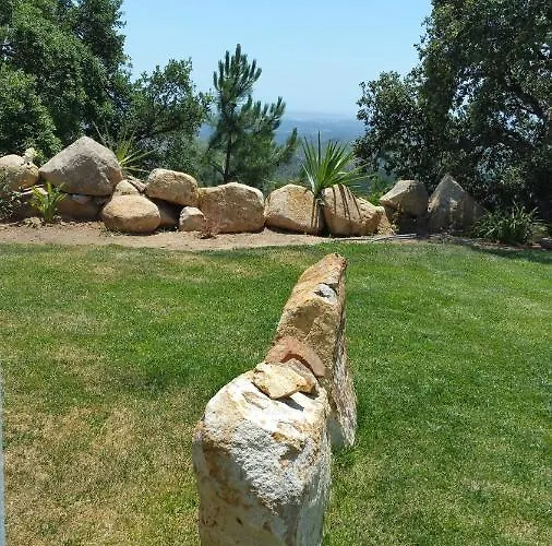 בית כפרי Casa Atman מונצ'יק